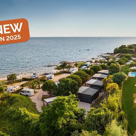 פארק נופש Aminess Planet Homes Sirena