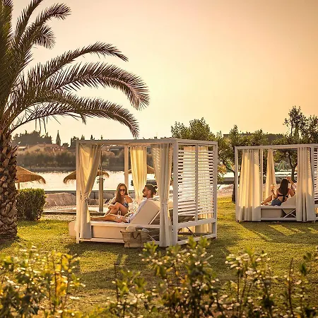 Aminess Planet Homes Sirena פארק נופש Novigrad Istria