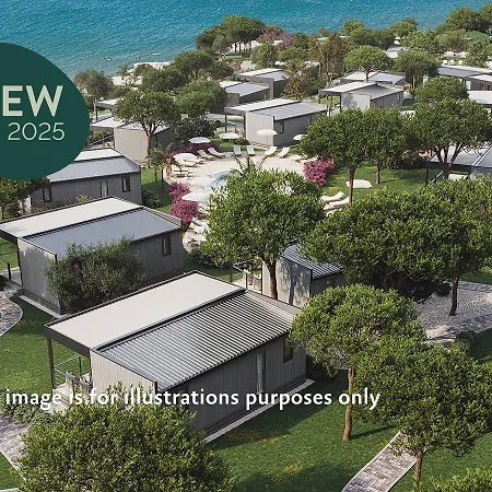 Aminess Planet Homes Sirena Holiday park 4*