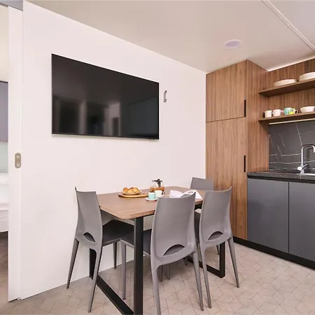 Aminess Planet Homes Sirena 4* Novigrad (Istria)