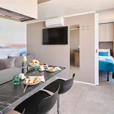 Aminess Planet Homes Sirena منتزه العطل