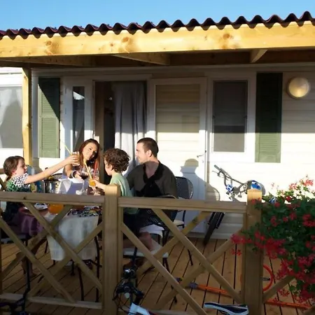Ferienpark Premium Sirena Village Mobile Homes Novigrad Istria