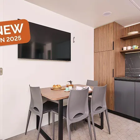 Premium Sirena Village Mobile Homes Ferienpark Novigrad Istria